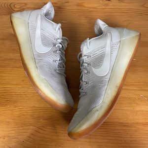 Kobe A.D Light Bone 852425-011 2017 Sneakers Men's Size 8 No Box